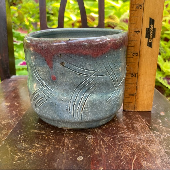 Artisan Pottery Squat Vase - Picture 5 of 7